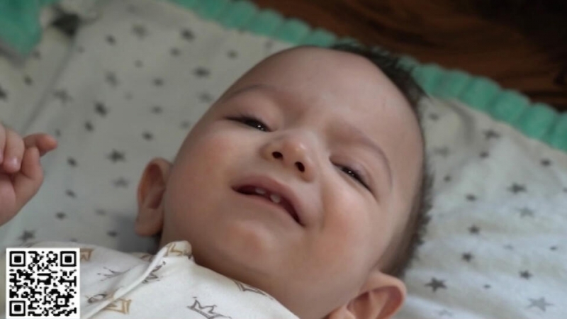 РЕН ТВ собирает средства на спасение маленького Ромы