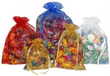 Сладкий подарок на новый год – отличный вариант детям и взрослым