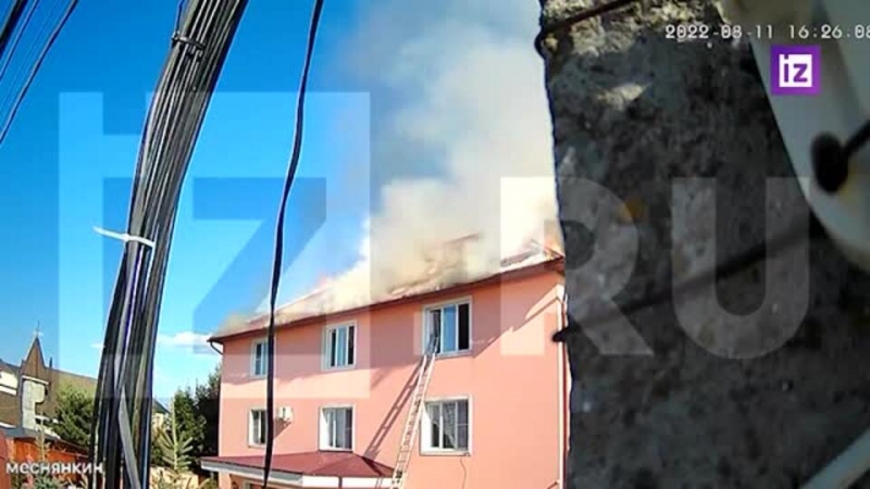 Кадры с момента пожара в подмосковном хостеле, где погибли дети