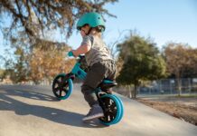 Как выбрать беговел