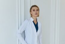 Модная медицинская одежда