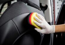 Почему чистку детских автокресел стоит доверить профессионалам