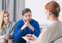 Когда необходимо обратиться к семейному психологу