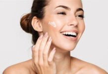 Как нужно подбирать крем для ухода за лицом