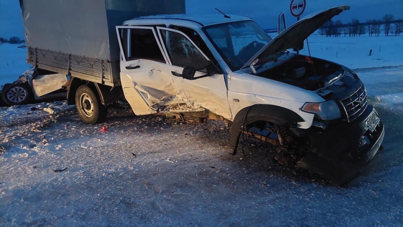 2-летний ребенок погиб и еще один человек пострадал в ДТП в Чувашии