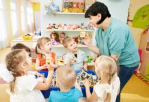 Детский центр в Москве: Развивающие занятия для маленьких гениев