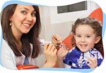 Почему важно лечить зубы в раннем возрасте у детей и как контролировать кариес