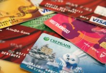 Кредитные карты для несовершеннолетних: возможности и ограничения