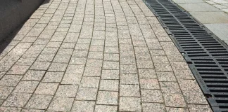 Гранитная брусчатка: как выбрать и купить качественный материал для мощения