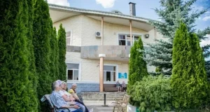 Пансионат для пожилых с деменцией: забота, безопасность и достойная жизнь