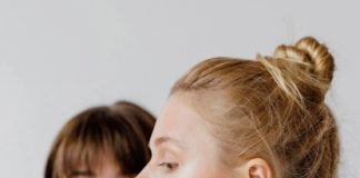 Серьги конго из белого золота: современный взгляд на вечную классику. Чем они отличаются от традиционных моделей?