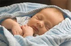 Новорожденный ребенок