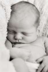 Развитие ребенка в 2 месяца. Физическое и психическое развитие. 