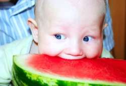 Развитие ребенка в 3 месяца. Физическое и психическое развитие.