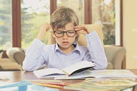 Как первокласснику помочь с уроками?