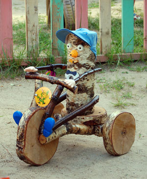 Идеи детской площадки своими руками.