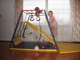 Детские спорткомплексы должны быть в каждом доме