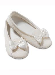 Тапочки домашние женские стоит подобрать в интернете Тапочки домашние женские стоит подобрать в интернете