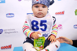 Компания Heinz выступила спонсором V «Забега в ползунках». Результаты забега.