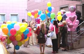 Праздничная выписка из роддома