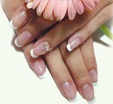 Современное профессиональное наращивание ногтей: идеальный маникюр без проблем