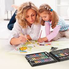 Рисование и лепка – залог успешного развития творческого потенциала ребёнка Рисование и лепка – залог успешного развития творческого потенциала ребёнка