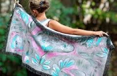 Стильные женские палантины: оригинальное дополнение к любому наряду