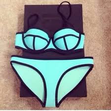 Купальники Triangl