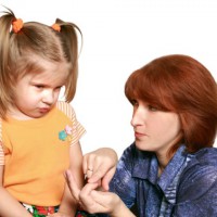 Как отучить ребенка обзываться Как отучить ребенка обзываться