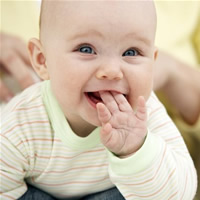 Когда ребенок начинает говорить?