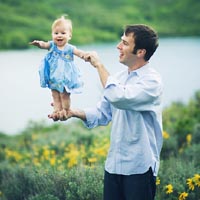 Участие отца в раннем воспитании ребенка Участие отца в раннем воспитании ребенка