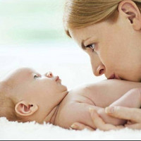 Бурлит в животе у новорожденного